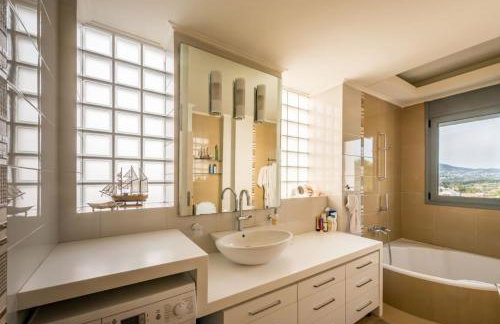 Superb Athens Airport Residence, Unique View - Foto 48