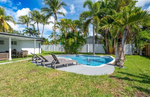 Delilas Chic 3 Bedroom 2 bath Abode with Heated Pool - Foto 60