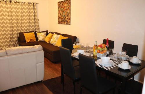 Dove's Place in historic Rochester with Parking - Photo 5