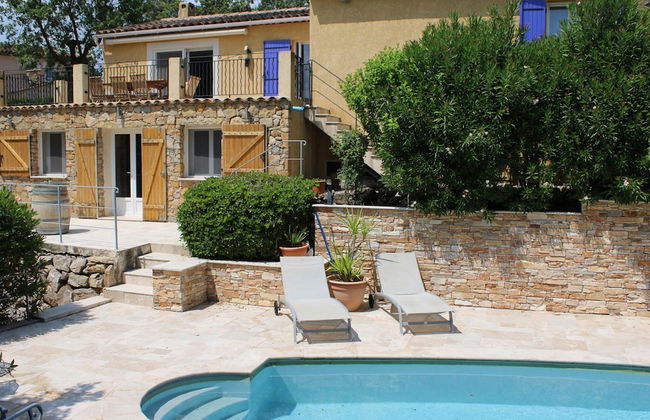 Holiday Home With Large Garden and Pool - Foto 19