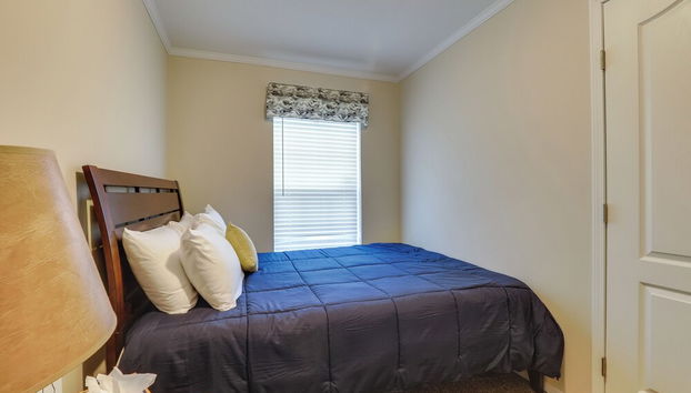 Rapid City Vacation Rental 4 Mi to Torch Lake - Photo 5, Intérieur