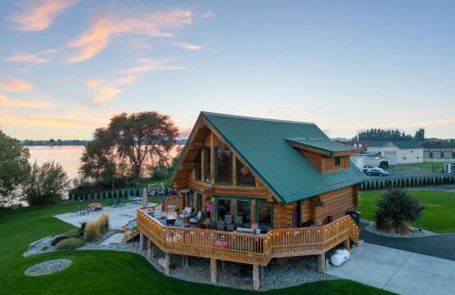Lakefront Cabin, HotTub, Boat Launch - Foto 13