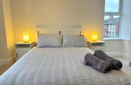 Central Aldershot Flat, Near Station & Town Centre - Foto 3