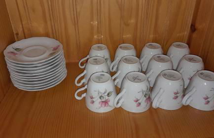 Between Beach & Center - Photo 35