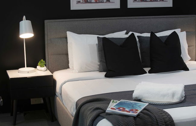 Circle on Cavill - Wow Stay - Photo 4