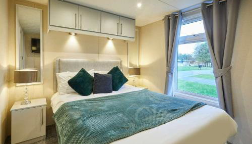 Woodpark Lodge with Hot Tub - Foto 4