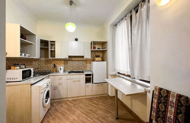 RIS Central Apartments Yerevan - Photo 48