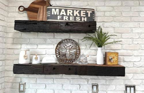 Cheerful 4 bedroom home w/ fireplace & game room - Foto 18