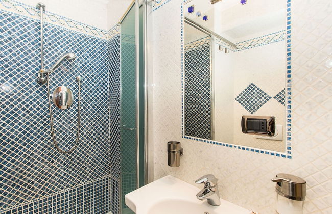 Piazza Bengasi Cozy Apartment - Photo 27