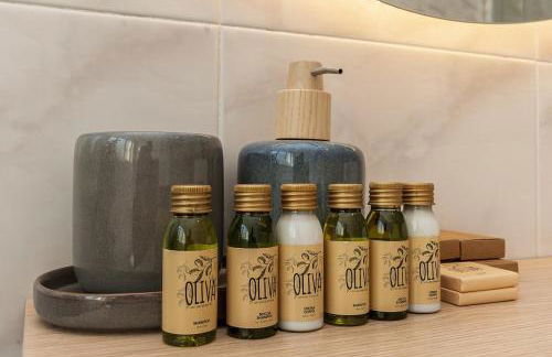 Kejani attic apt Scenic Views, Lux bath, Fast Wi-fi - Foto 36