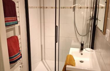 SPA à 2 pas de la plage - Studio - Foto 5