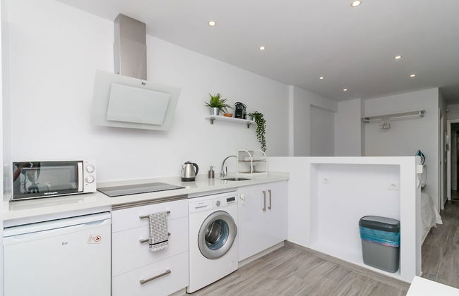 Cool and White Apartment Torrecilla Playa - Photo 4