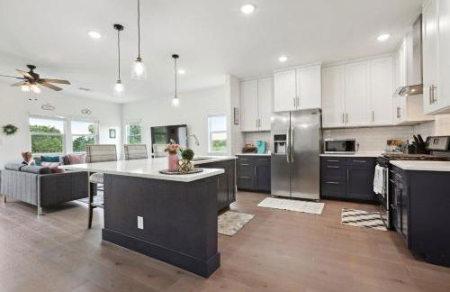 Modern Farmhouse in McDade - Foto 9