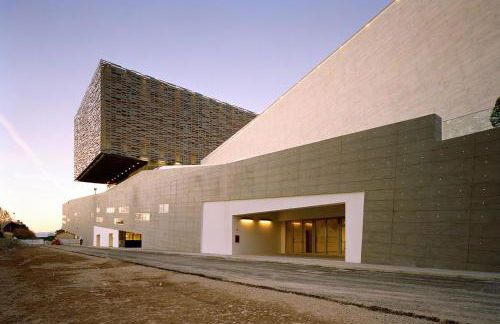 Spacious, with private Parking, 2 bedrooms 2 bathrooms - Comfortable and Bright Apartment in Florence with Private Parking Garage - Just Few Minutes walking From Historic Center - Foto 36