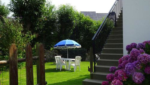 Apartment in Saint Cast near 7 Beaches - Foto 2, Garden