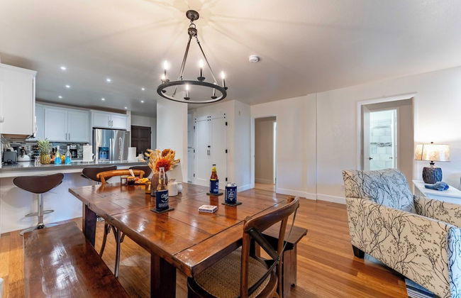 Walk to Lake, Dining+shops 5mins to Ski Resort Incline Paradise by Avantstay - Photo 11