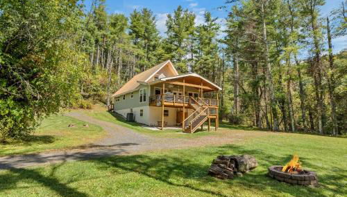 Retriever Beach - New River-frontage with Your Own Private Beach! Fire Pits - Games and More! - Foto 4