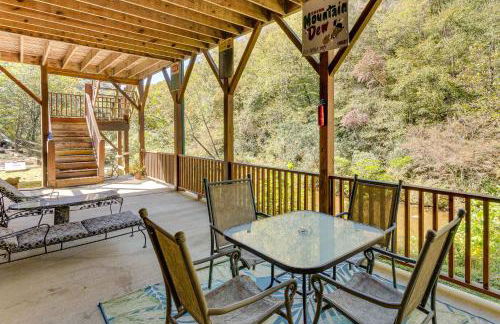 Deck and Sauna Avalon Woods Riverfront Retreat - Foto 33