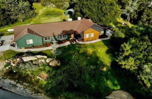 Yosemite & Bass Lake 3 Acres, Pool, Game Room, Stunning Views - Foto 53