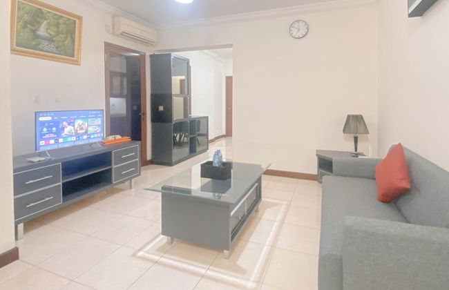 Spacious Luxury 2Br At Majesty Apartment - Photo 1