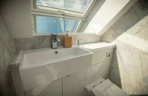 Marston Penthouse - Photo 23