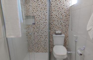 Apartamento para 6 pessoas custo benefício a 7 km da praia - Foto 31