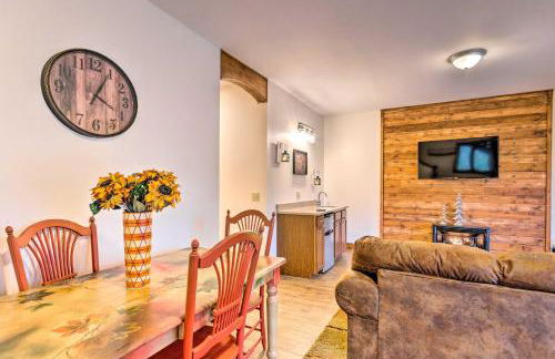 Mountain Cabin with Fire Pit, Walk to Golf and Fishing - Foto 12