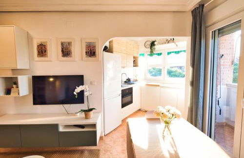 Ático Azalea - Corazón del Carmen, doble balcon, wifi - Foto 3