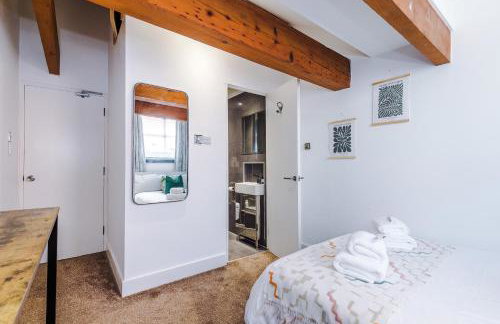 Central MCR 2BR 2BA, Parking, WiFi, Full Kitchen - Foto 11