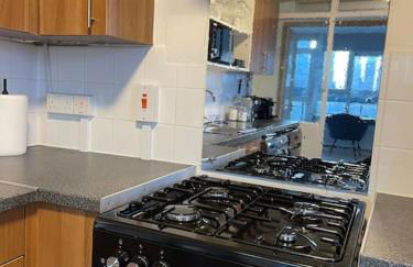 Self-catering fully equipped apartment in Vauxhall - Photo 8