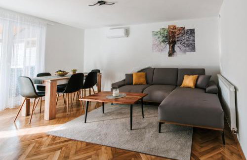 Kuća dide Joze - Photo 21