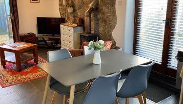 LYDONIA BARN - Photo 3