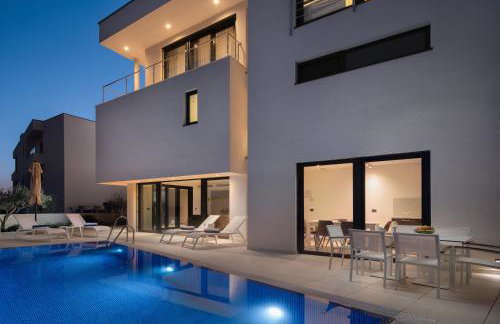 Villas Baotic - Photo 14