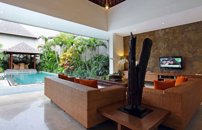 Serene Villas - Photo 43