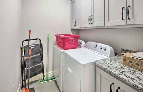 Home with Screened Porch - Near Toledo Bend Lake! - Foto 23