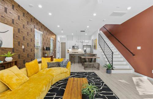 Spacious 3BR Home Near NRG Stadium, Medical Center and Downtown with Backyard, Gazebo and Fire Pit, Pet-Friendly - Foto 6