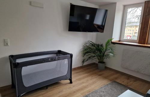 Großzügige Ferienwohnung in Stadtilm, WLAN, Küche und Bad - Photo 3