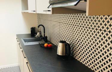 Ermine Suites - Photo 52