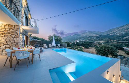 Luxury Stone Villa Aris, ideally located just a 5-minute walk from restaurants and shops - Foto 7