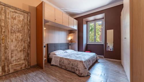 Claudio Flat - Metro Re di Roma & Wi-Fi - Foto 5, wardrobe