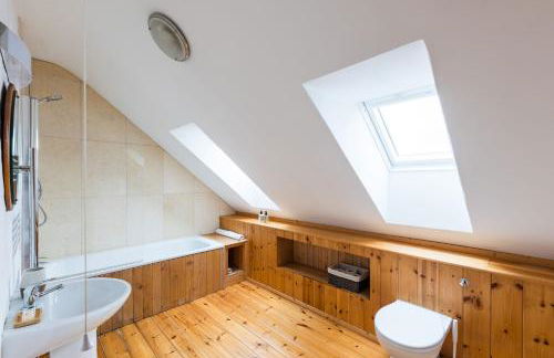 The Workshop- Eco Cottage by the Coastal Path - Photo 23