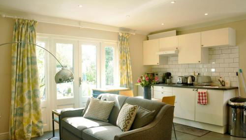 Moseley - House - Sleeps 4 - Parking - Garden - Foto 2