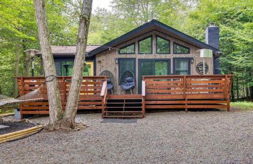 Deck, Fire Pit and Sauna Big Bass Lake Getaway! - Foto 1