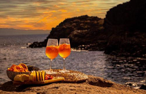 SEA VIEW I POOL I PRIVATE GARAGE I WI-FI I WINE l COFFEE - Foto 38