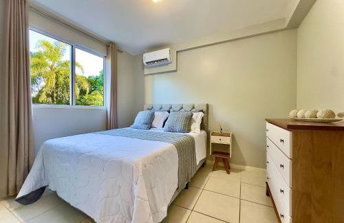 Aptos em Bal Piçarras a150m da PRAIA, dois quartos, sala de estar, COZINHA COMPLETA, SACADA com CHURRASQUEIRA, WI-FI, PISCINA, PORTARIA 24h, PLAYGROUND e QUADRA DE ESPORTES - Foto 34