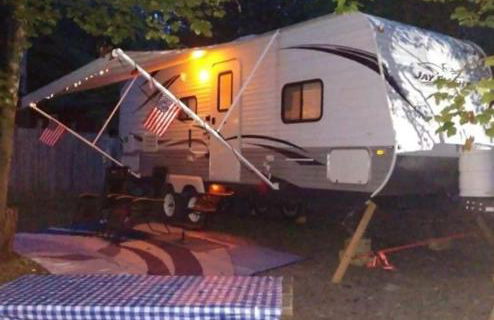 Water and Electric 30 Amp Pull through up to 24 Site ONLY - Foto 2