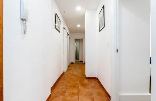 Amplia Casa Familiar con Calefacción, cerca de Sierra Nevada y Granada - Foto 23