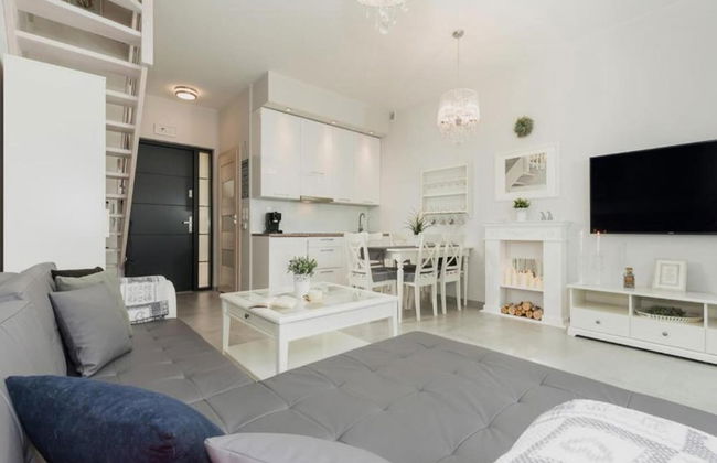 Comfortable Holiday Home With Garden, Summer Pool - Foto 8