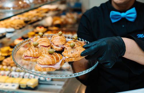 Monolago pool & view - Photo 32