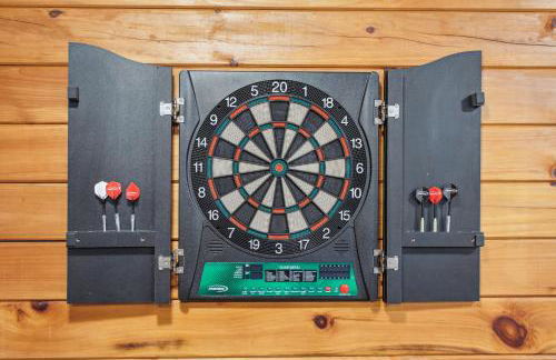 Cabin Bliss - Just 1 Mile from Lake Lanier - Foto 25